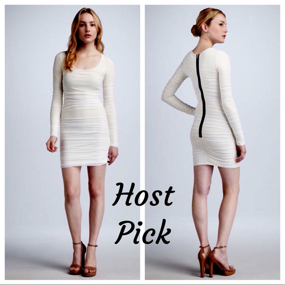 🌟HP🌟 Sydney Ruched Dress. Worn once.